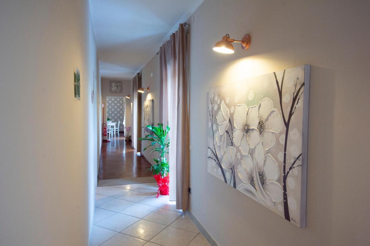 Donna Rosita Hotel San Felice a Cancello Bagian luar foto