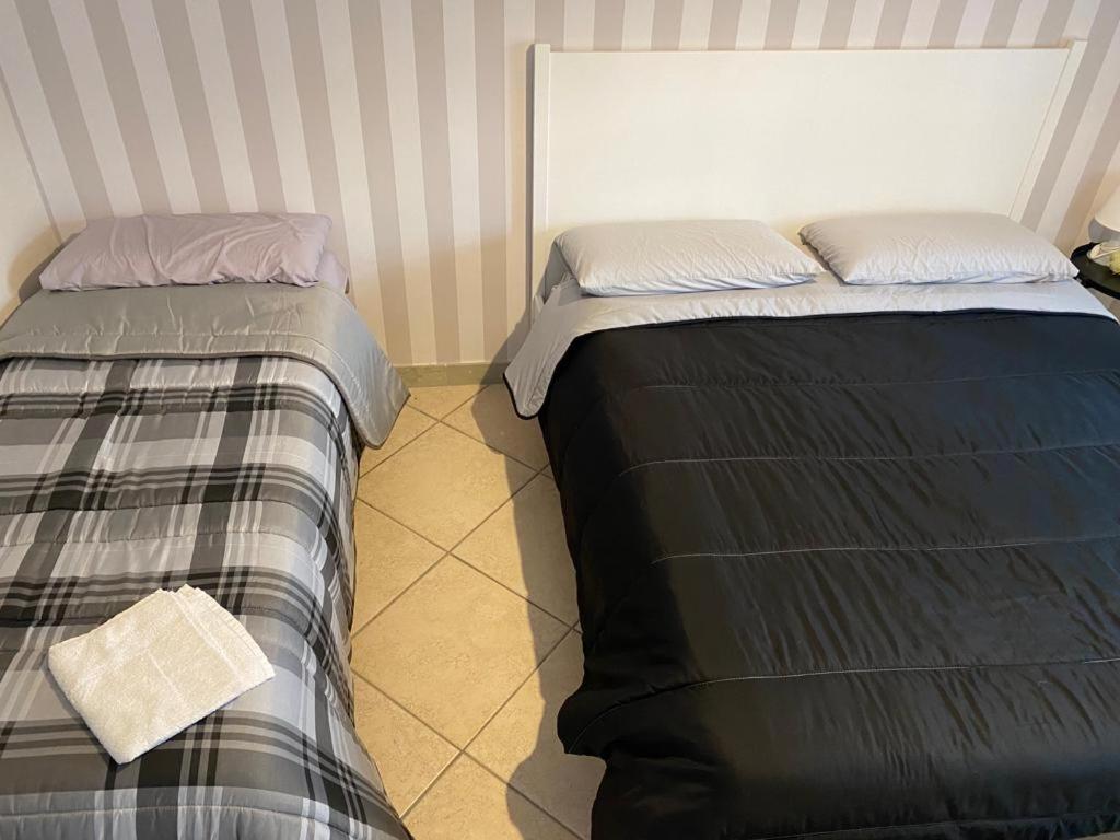 Donna Rosita Hotel San Felice a Cancello Bagian luar foto