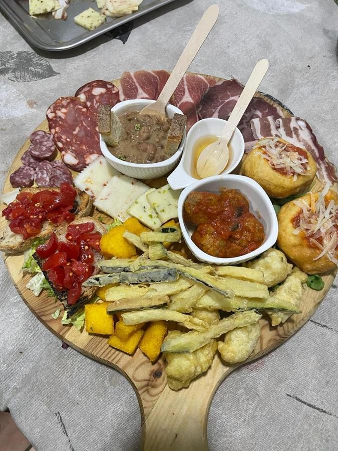 Donna Rosita Hotel San Felice a Cancello Bagian luar foto